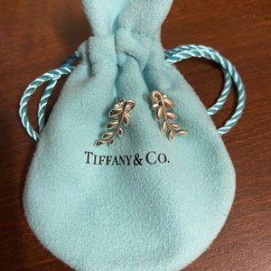 Tiffany & Co Olive Leaf Climber Earrings.
